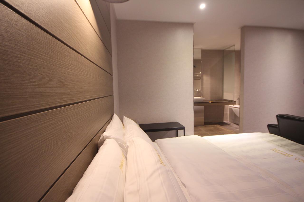 Paradise Hotel Kunsan Luaran gambar
