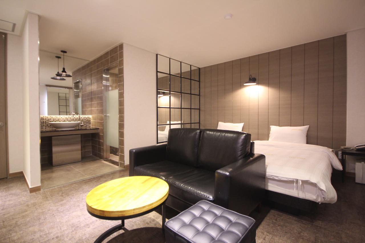Paradise Hotel Kunsan Luaran gambar